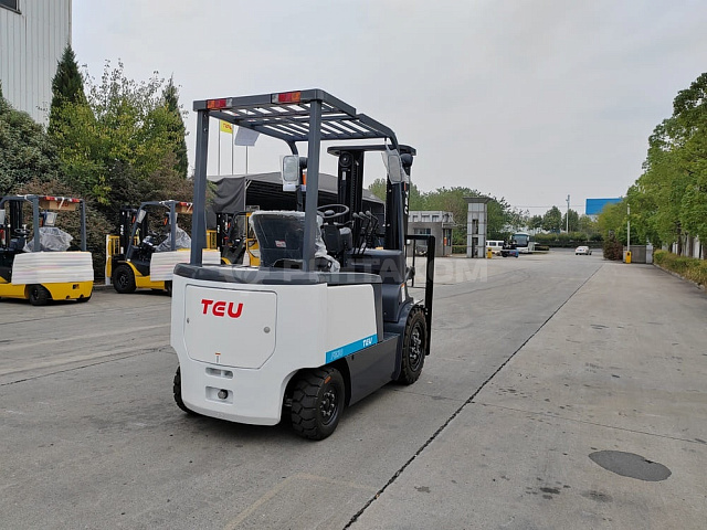 Электропогрузчик TEU FB35